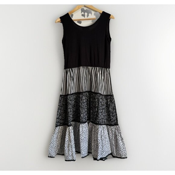 VTG PKs Closet Patchwork Fit & Flare Tiered Dress Sz 12 Black White Artsy Boho - Picture 8 of 9